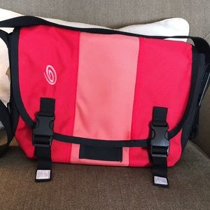 Timbuk2 crossbody messenger bag